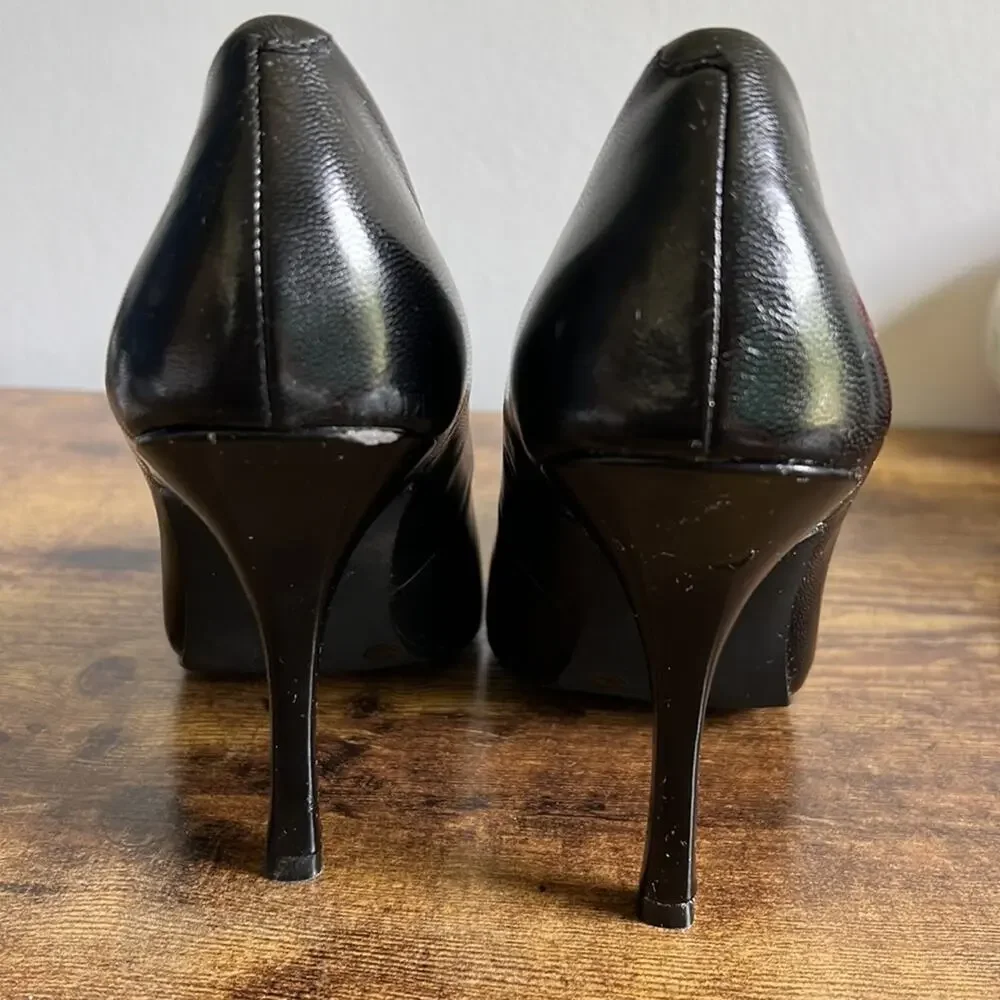Chinese Laundry Spicy Leather Upper Black Pointed Toe Heels